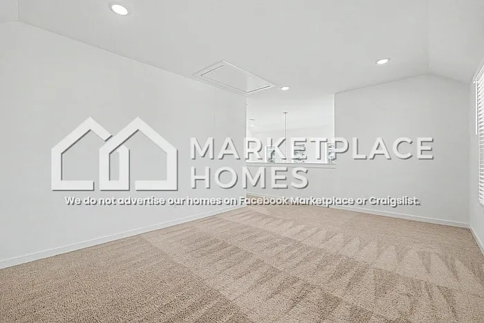 415 Bertney Dr — Photo 22