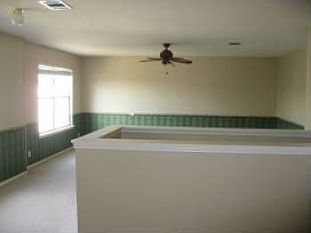 4th image of 319 Belinda Ct