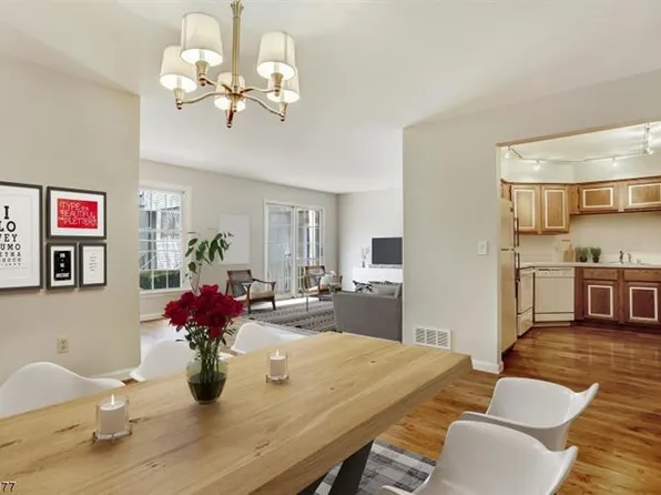 121 Jamestown Rd, Basking Ridge, NJ 07920