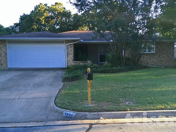 2nd image of 3804 Firethorn Dr