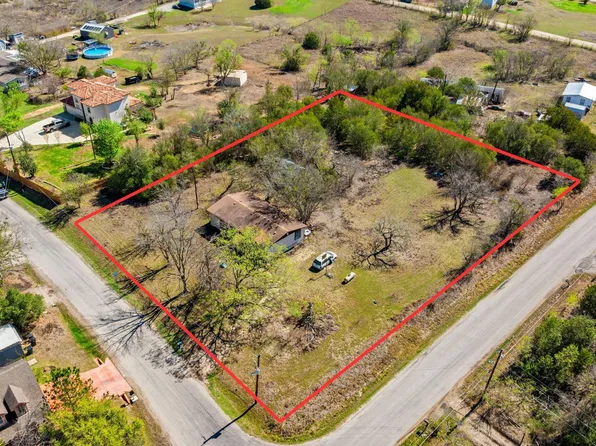 201 Peggys Trl, Kyle, TX 78640