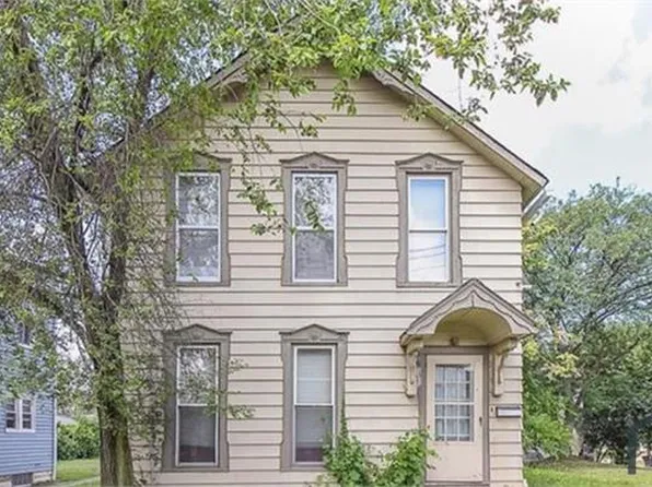 3672 E 69th St #2, Cleveland, OH 44105