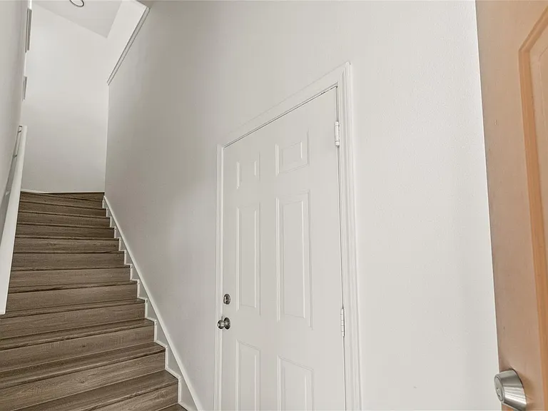 18006 Villa Creek Dr — Photo 16