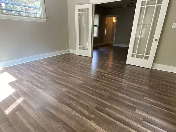 5th image of 2801 H St APT 3