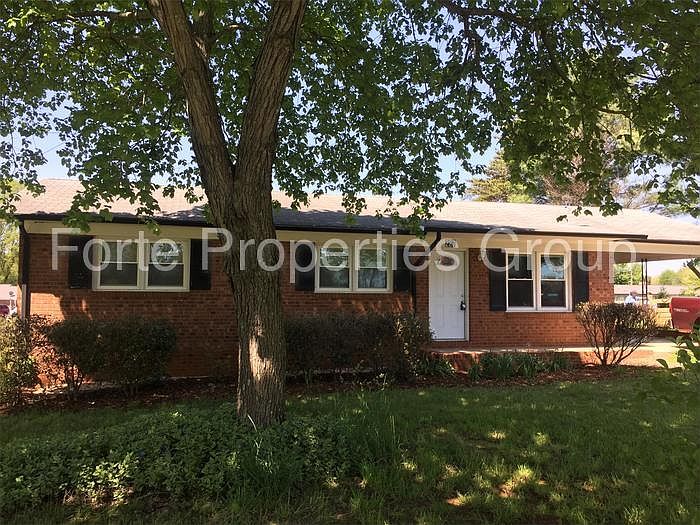 2nd image of 227 Shumaker Dr