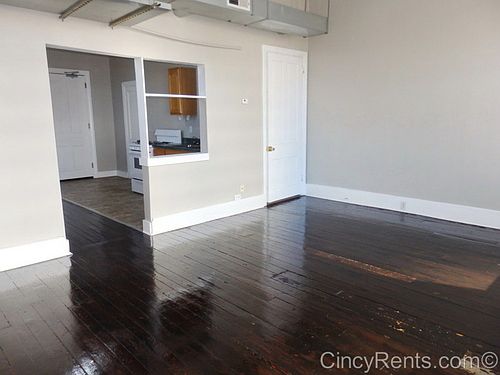3rd image of 17 E Court St APT 42