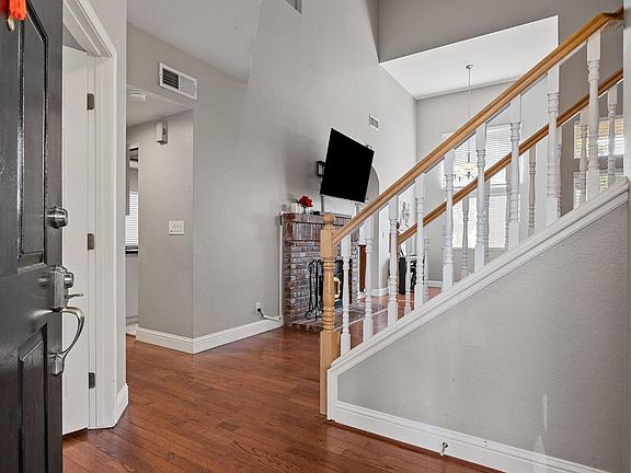5th image of 4016 Lowdan Ct