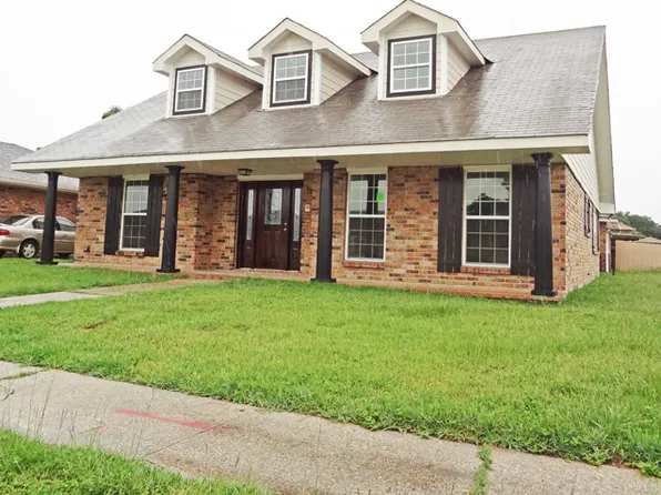 6761 Coventry St, New Orleans, LA 70126