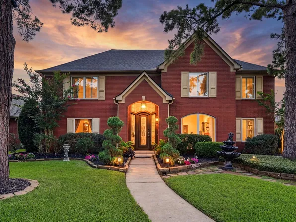 16006 Peach Bough Ln, Houston, TX 77095