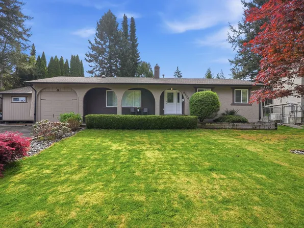 4774 206a St, Langley, BC V3A 6N8