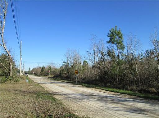 3rd image of 11601 Bayou View Dr