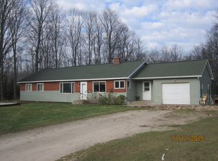 3660 Tunteri Rd, Chatham, MI 49816