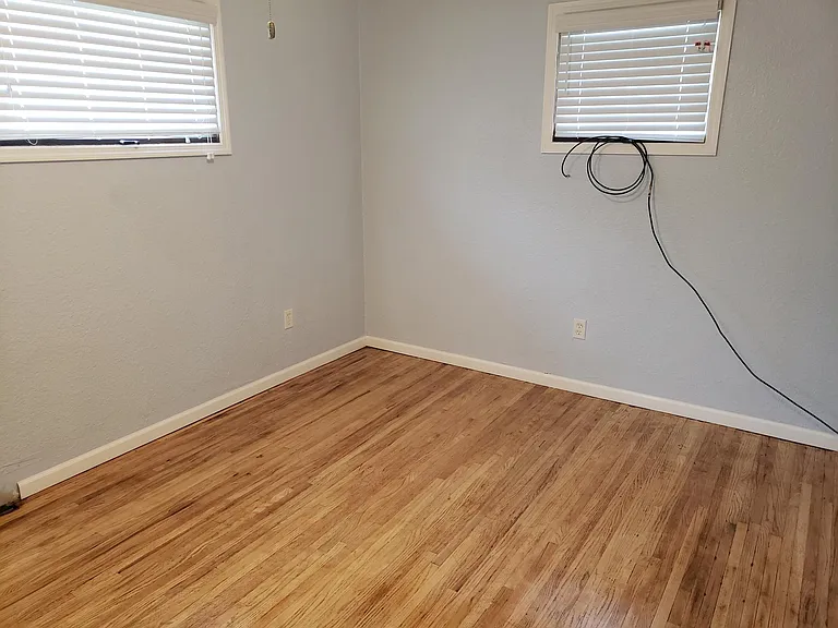 Upstairs Bedroom 1