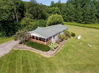 W8604 Norton Rd, Mauston, WI 53948