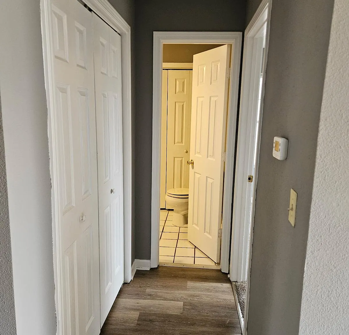2 bed, 1100 sqft, $975 — Photo 3