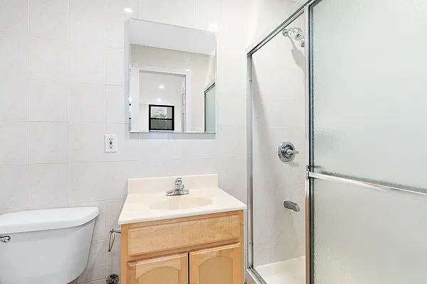 Rented by Corcoran | media 27