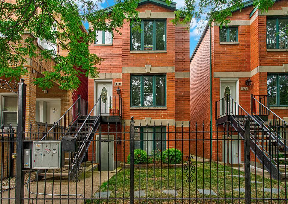 1st image of 830 S Claremont Ave #2