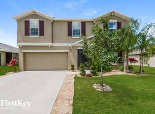 2213 4th St SW, Ruskin, FL 33570