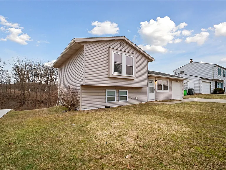 6699 Deer Ct — Photo 23