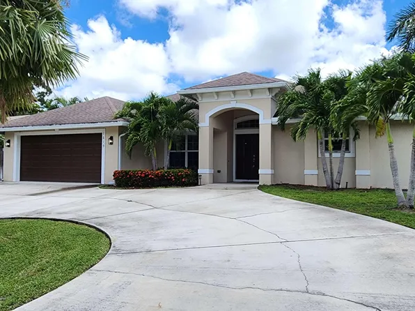 1619 SW Escobar Lane, Port St Lucie, FL 34953