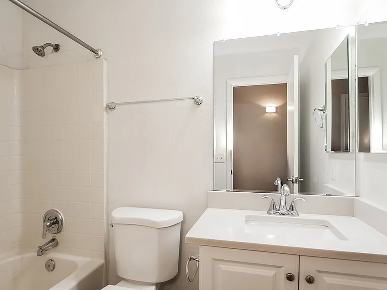 8614 W Mariposa Dr — Photo 14