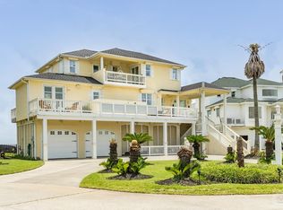 11807 Sunbather Ln, Galveston, TX 77554