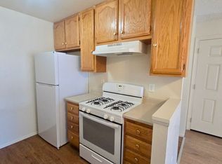 5906 Challen Ave APT 11, Riverside, CA 92503