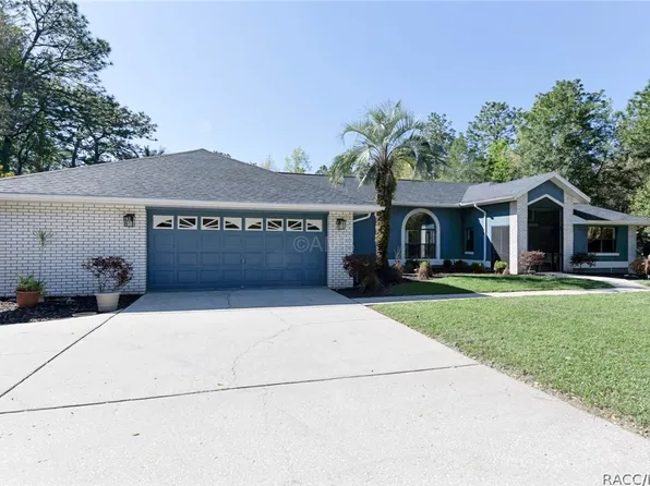 2298 W Pine Ridge Blvd, Beverly Hills, FL 34465