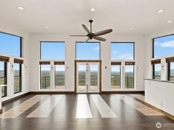 1171 Sage Hills Drive, Ellensburg, WA 98926