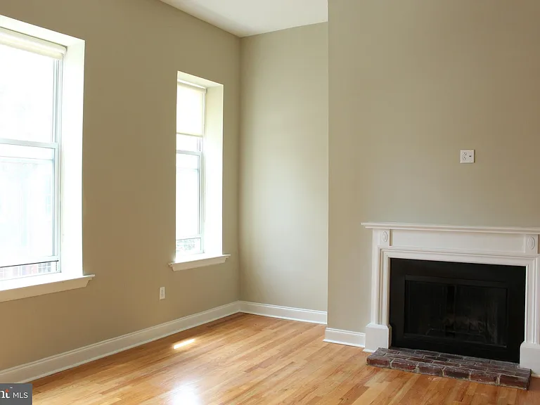 406 S 9th St #3F — Photo 7