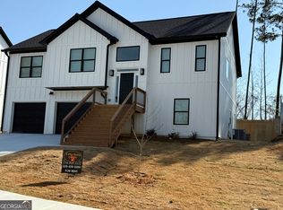 518 Cole Creek Dr, Dallas, GA 30157