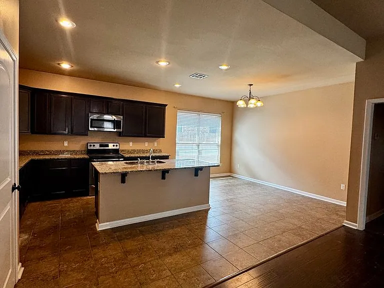 8624 Abertay Ave — Photo 3