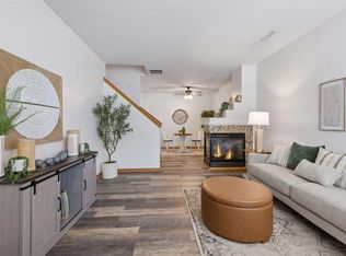 1524 Liberty Cir, Shakopee, MN 55379