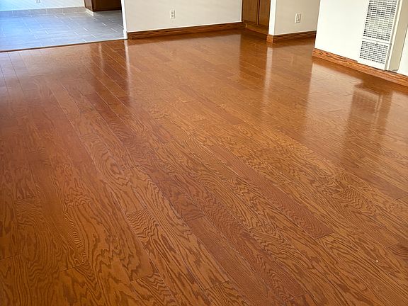 3rd image of 1034 W 23rd St #2
