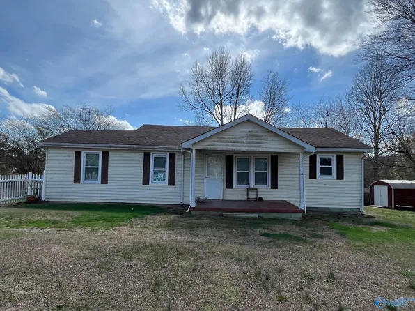 2983 Union Hill Rd, Union Grove, AL 35175