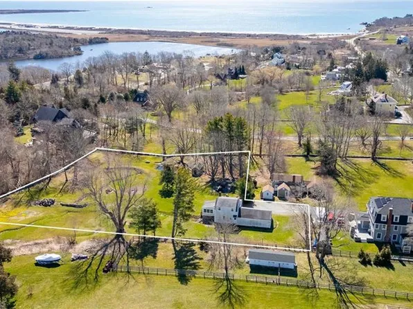 430 Paradise Ave, Middletown, RI 02842