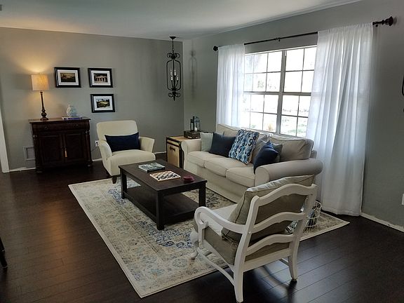 Living room open to kitchen!