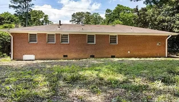 2nd image of 2901 New Macland Rd
