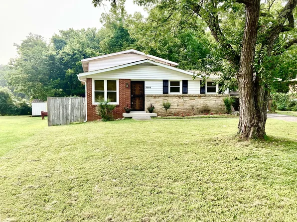 3203 Moorewood Dr, Nashville, TN 37207
