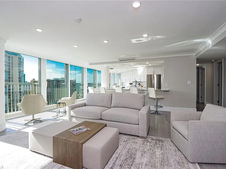4041 Gulf Shore Blvd N #1204 — Photo 3