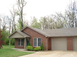 104 Almondwood Cir #B, Elizabethtown, KY 42701