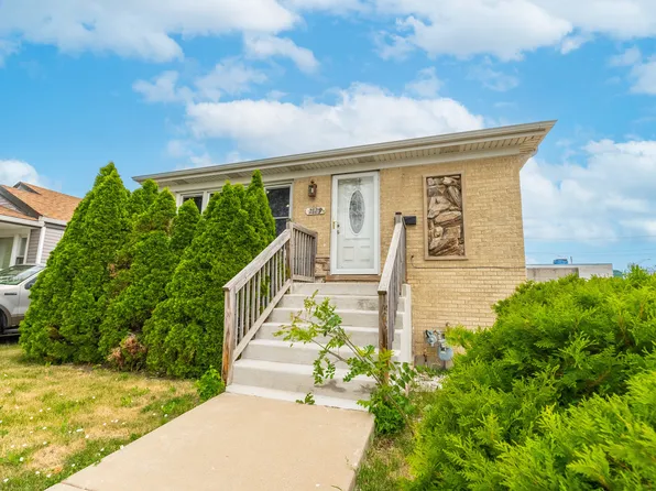 2129 S 12th Ave, Maywood, IL 60153