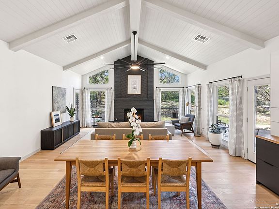 5th image of 7435 Hummingbird Hill Ln
