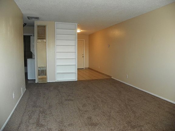 3rd image of 8700 Northeastern Blvd NE