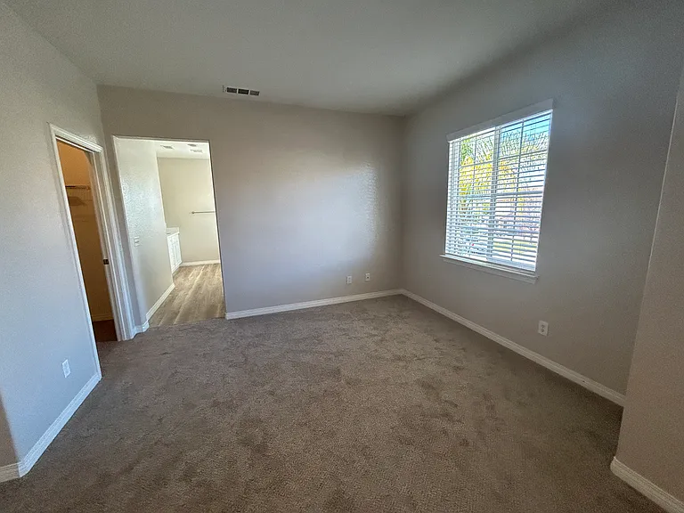 33139 Puffin St — Photo 18