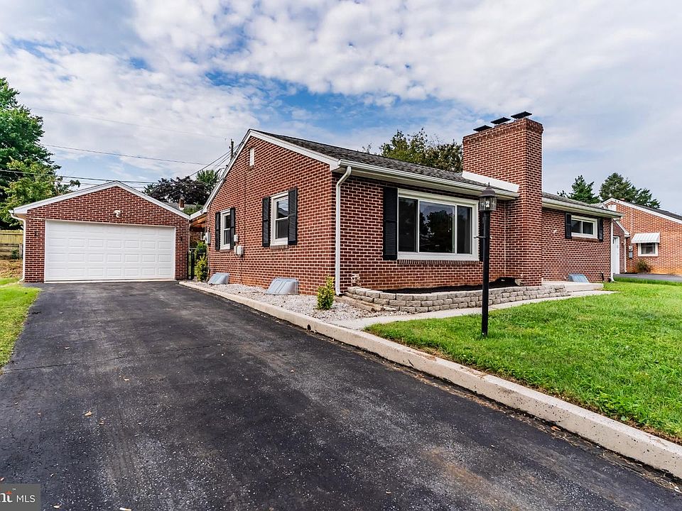 1st image of 62 Hillen Ln