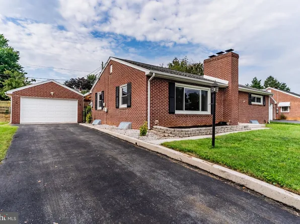 62 Hillen Ln, Chambersburg, PA 17202