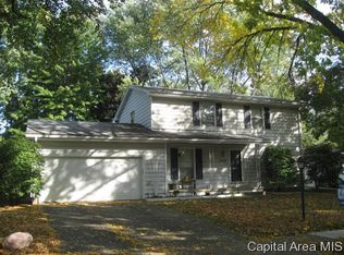 1208 Oakmont Dr, Springfield, IL 62704