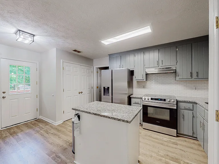 Big Oak Cir — Photo 6