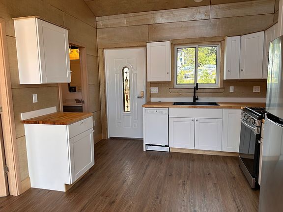 4th image of 1161 Virginia Lynn Way